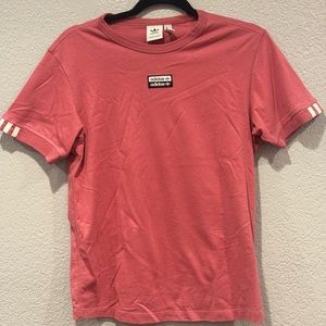Adidas Original RYV Tshirt in pink size small